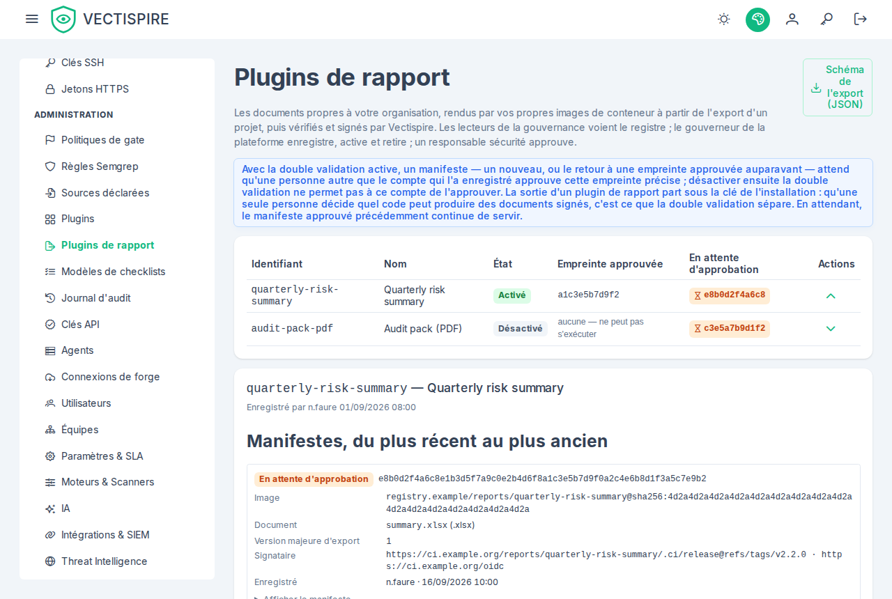 Le registre des plugins de rapport : un plugin approuvé dont un manifeste plus récent attend une seconde personne, et un jamais approuvé, qui ne peut pas tourner.