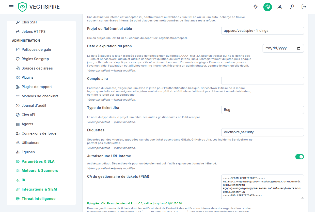 Les réglages du tracker : un GitLab interne, l'AC de l'organisation épinglée et relue par son sujet et sa fin de validité.